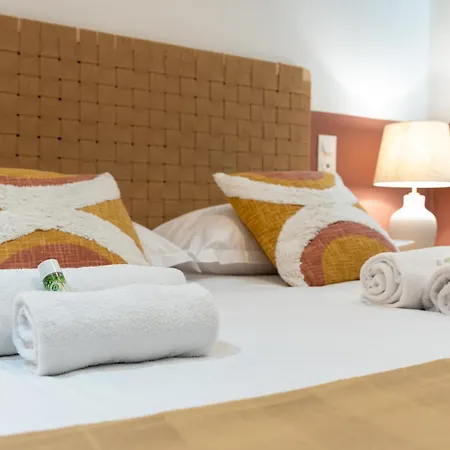 New - Designer Flat For 4 Pp Appartamento